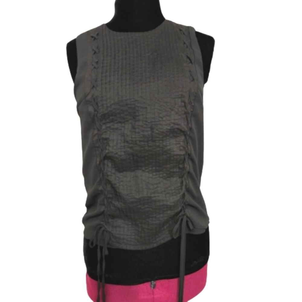 Strut & Bolt Lace‎ Up Sleeveless Lined Pintick Pleat Keyhole Back Black Top M